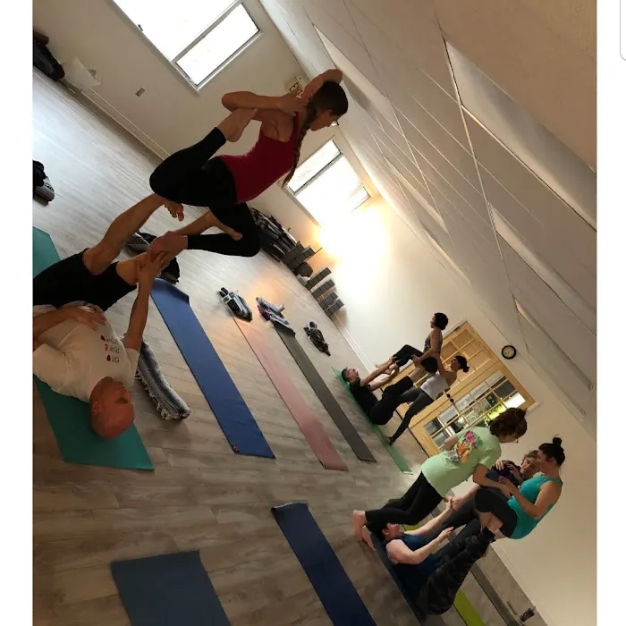 Baransu Yoga Picture 3