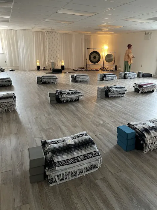 Baransu Yoga Picture 2