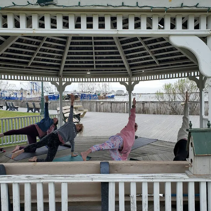 Cape May Beach Yoga with Kelsy Picture 4