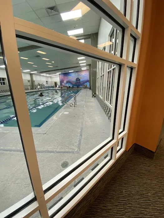 LA Fitness Picture 6