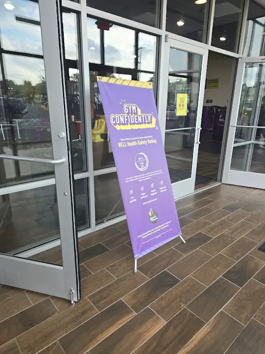Planet Fitness Picture 9