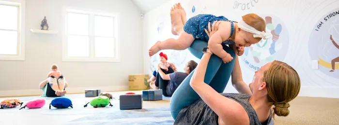 YOGAMAZIA Picture 9