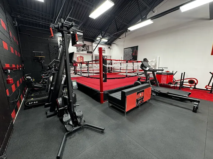 Red Line Defense and Fitness Picture 4