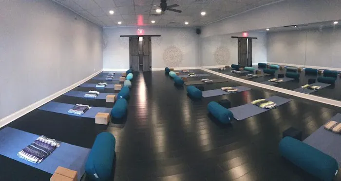 Yoga Essence of Lebanon Picture 6