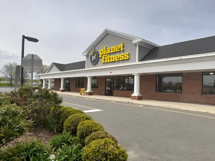 Planet Fitness Picture 5