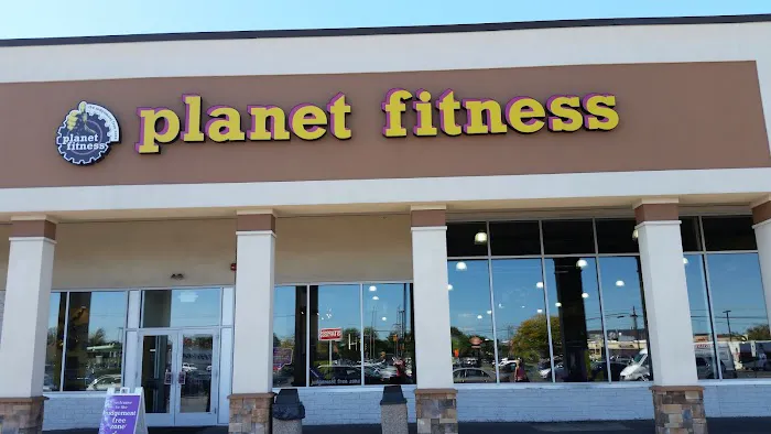 Planet Fitness Picture 3
