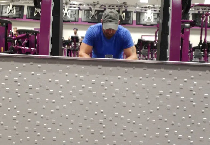 Planet Fitness Picture 1