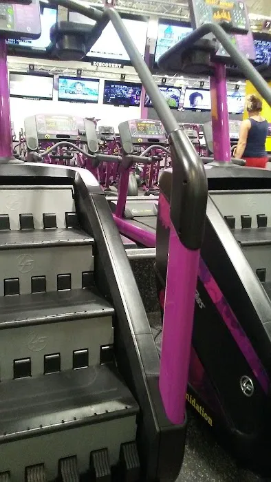 Planet Fitness Picture 2