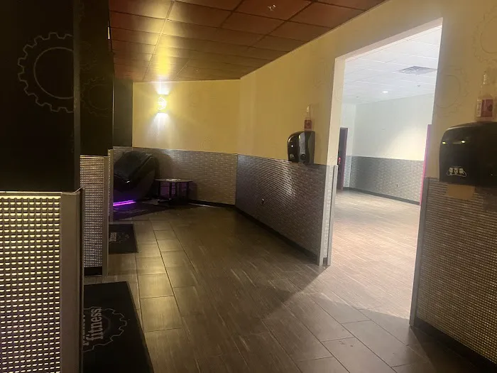 Planet Fitness Picture 4
