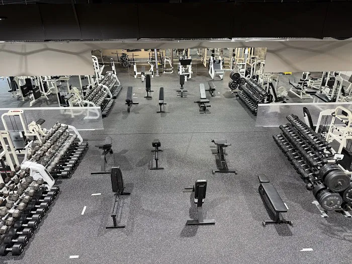 Bullpen Fitness and Recreational Center Picture 3