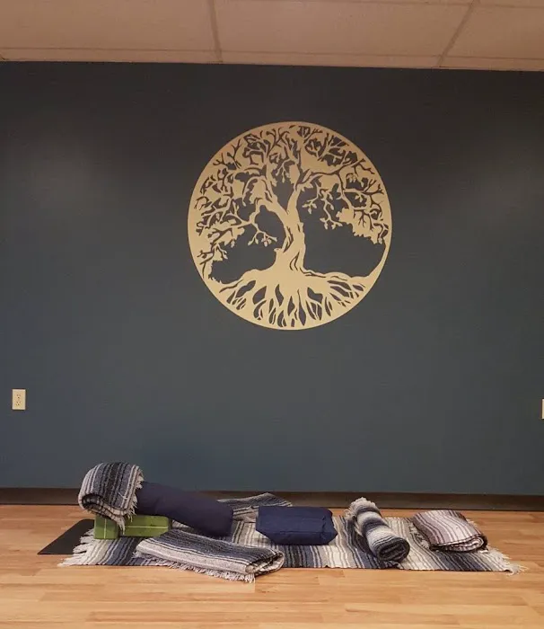 Peaceful Yoga with Jen, LLC Picture 1