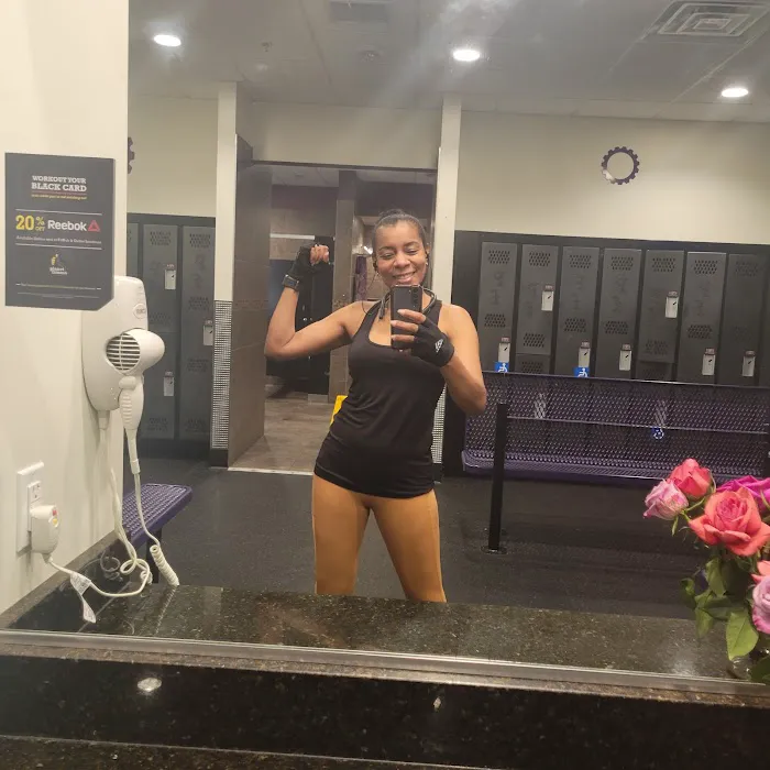 Planet Fitness Picture 2