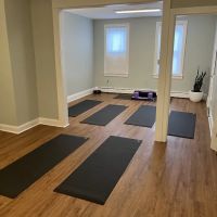 The Birdhouse Yoga Center ico