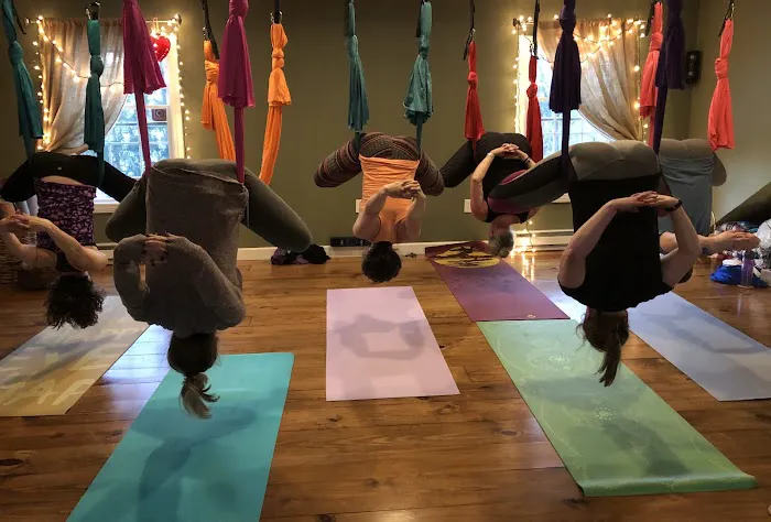 OM-azing yoga Picture 4