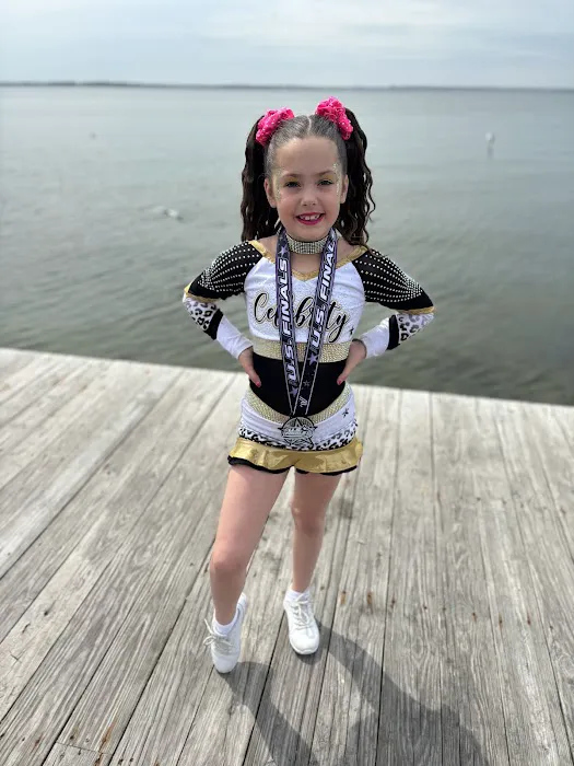 Celebrity Cheer Picture 1