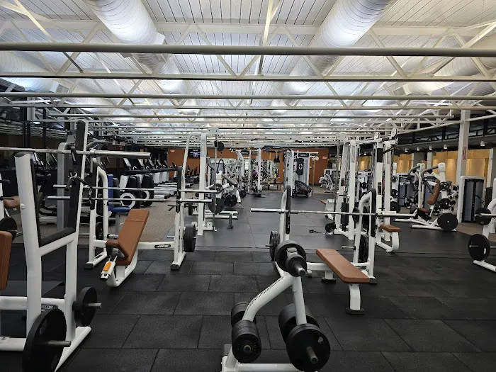 Dankos Fitness Mountain Top Picture 1