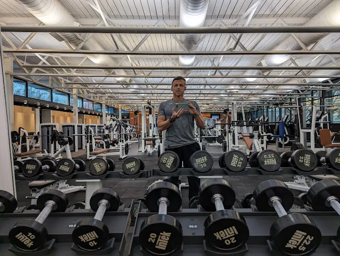 Dankos Fitness Mountain Top Picture 8