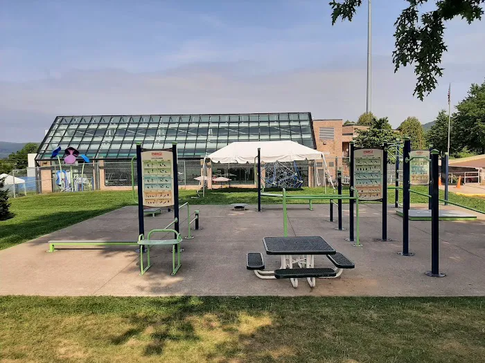 Fitness Station Park at Danville Community Ctr. Picture 10