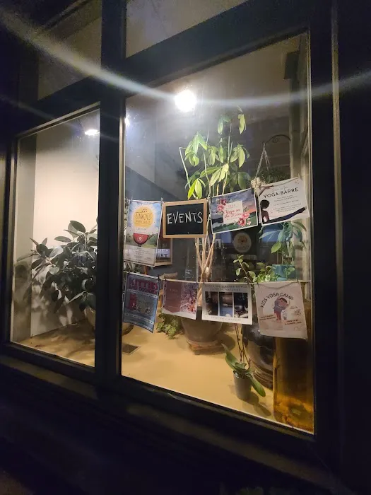 StudioB Yoga Center Picture 1