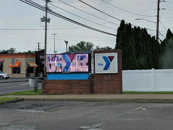 The Y Gym Picture 3
