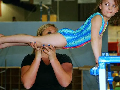 KIDS CO-OP Gymnastics - Tumble - Camps Picture 5