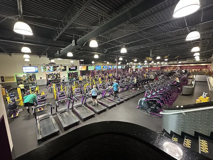 Planet Fitness Picture 2