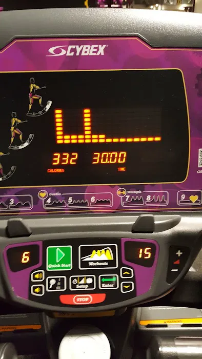 Planet Fitness Picture 6