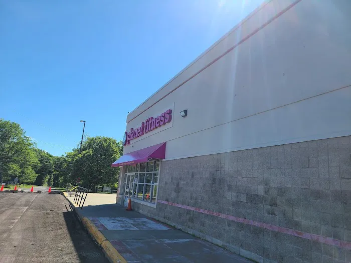 Planet Fitness Picture 4