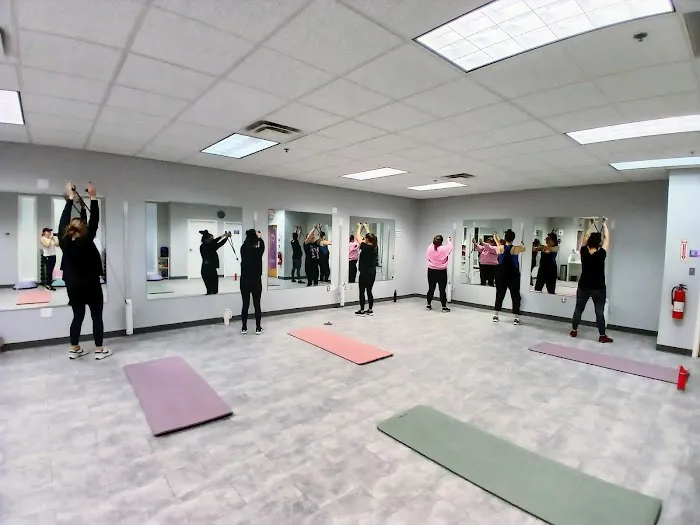 Herself Maternal Wellness & Fitness Picture 7