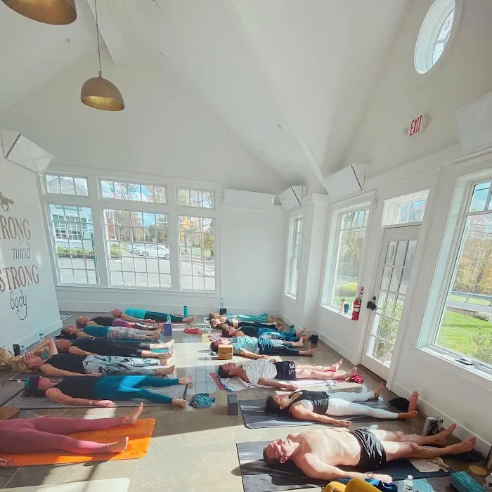 Far Hills Power Yoga Picture 3