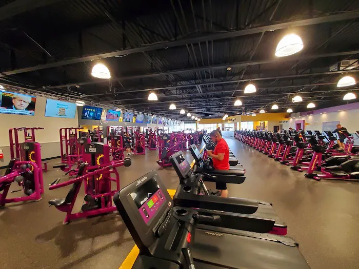 Planet Fitness Picture 3