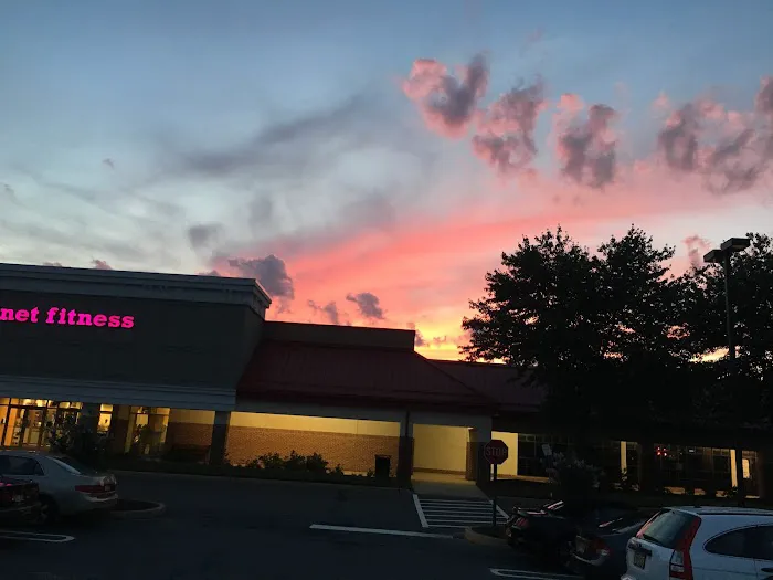 Planet Fitness Picture 2