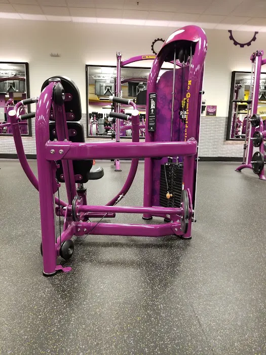 Planet Fitness Picture 10