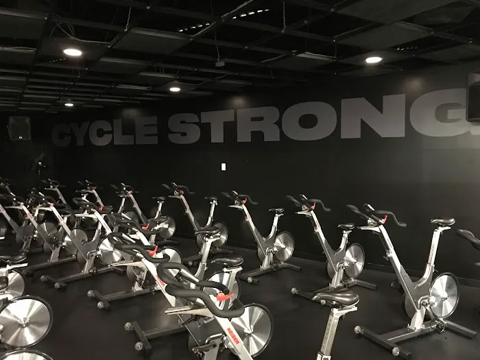 Crunch Fitness - South Marlboro Picture 9