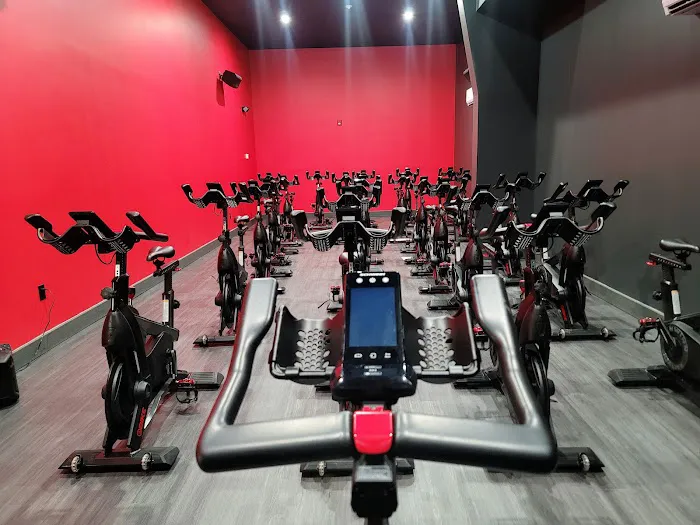 Crunch Fitness - Marlboro Picture 8