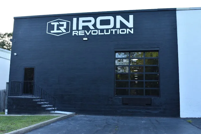 Iron Revolution Picture 6