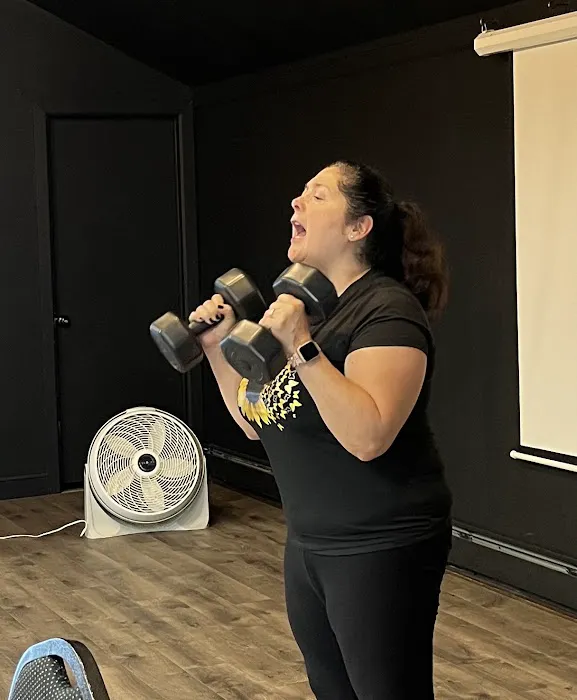 Tracy's Fitness Group Picture 6