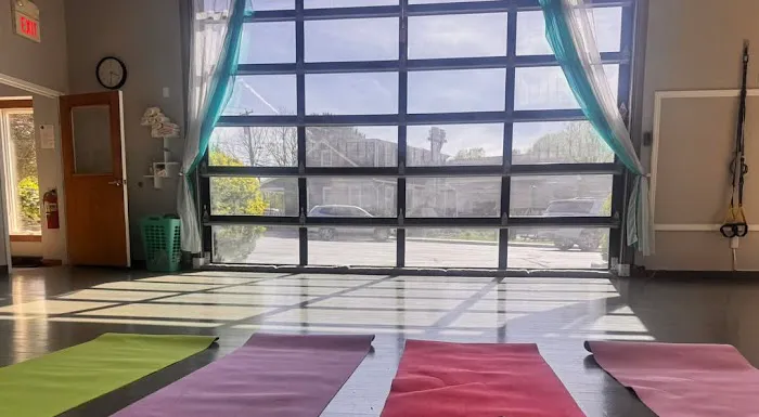 GlassDoor Fitness Picture 4