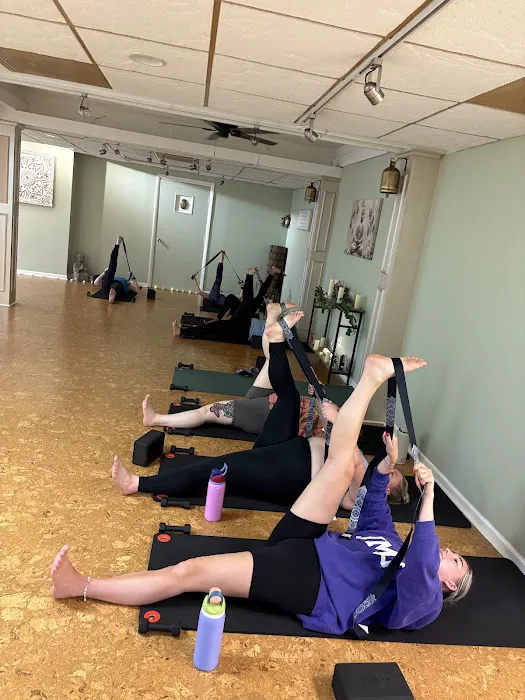 A Peace of Om Yoga Picture 5