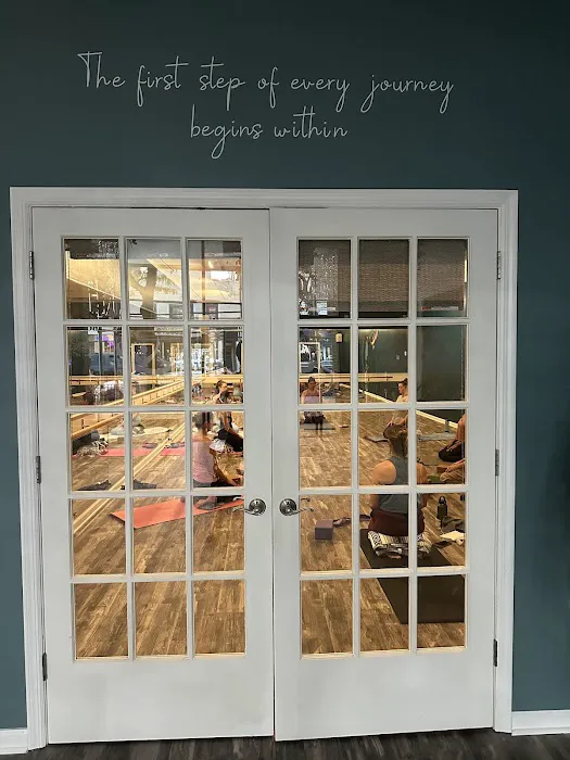YOGA ODYSSEY Picture 7