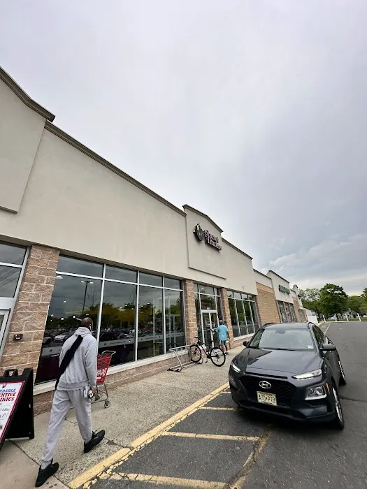 Planet Fitness Picture 2