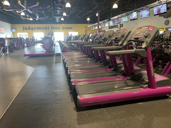 Planet Fitness Picture 5