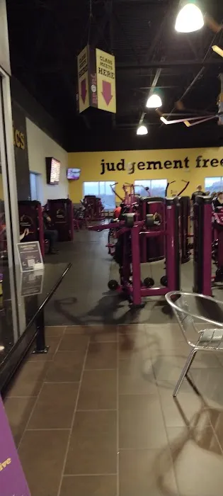 Planet Fitness Picture 10