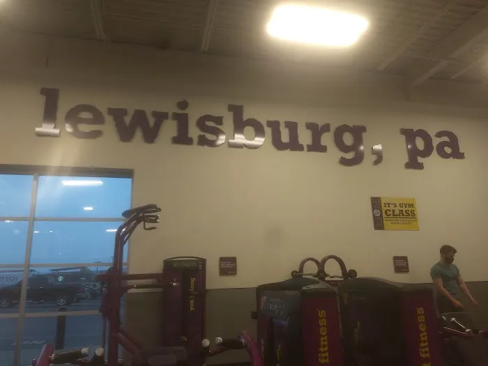 Planet Fitness Picture 5