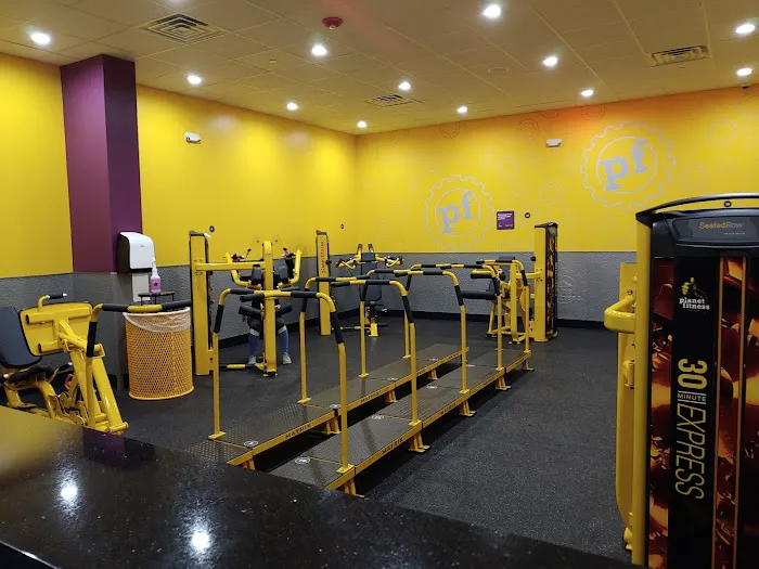 Planet Fitness Picture 4