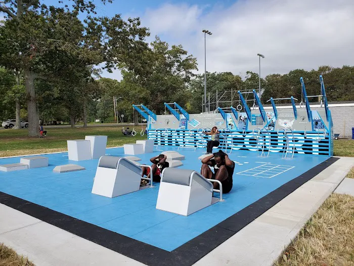 Fitness Court at Veterans Recreation Complex Picture 5