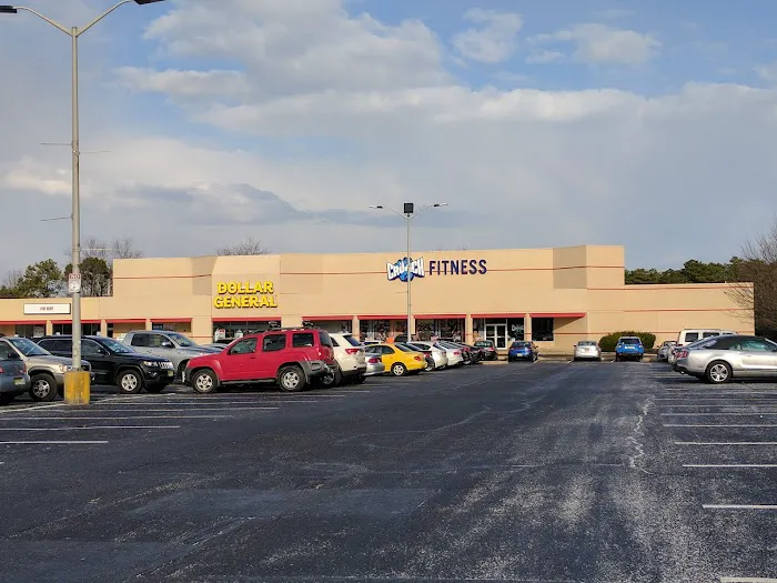 Crunch Fitness - Toms River Picture 2
