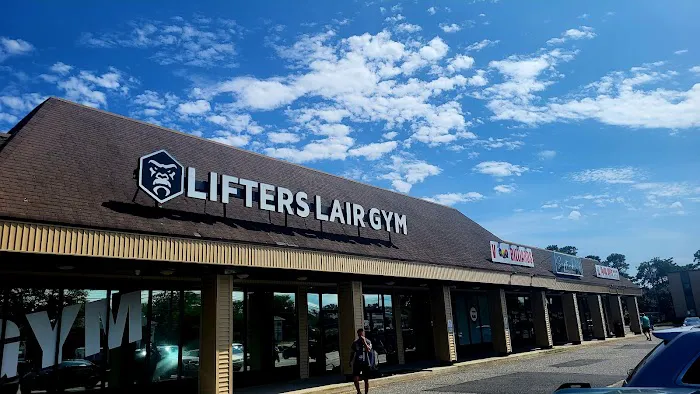 Lifters Lair Gym Picture 3