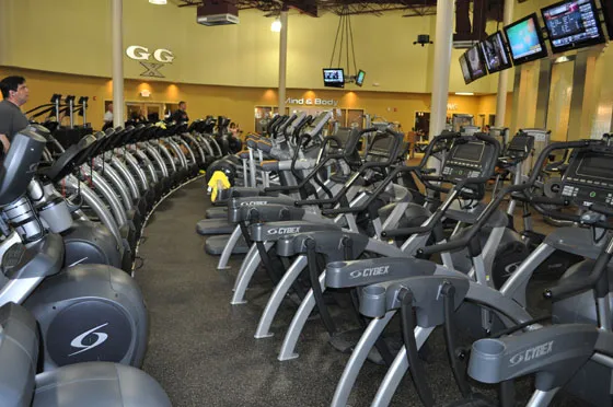 Gold's Gym Picture 4