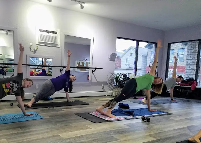 Gallery Barre Picture 3